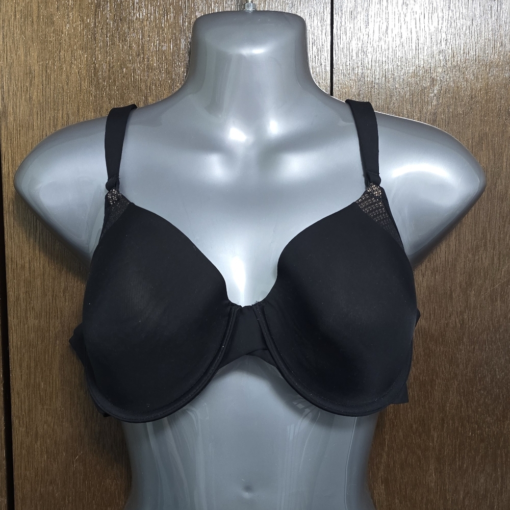 Warner's Classic Black Padded Underwire Bra